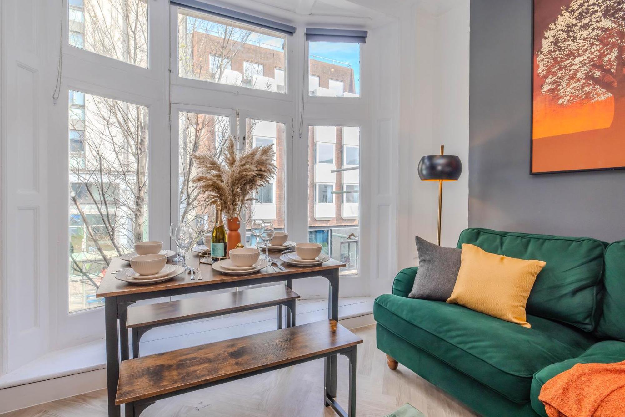 2 Bedroom Flat Next To Brighton Station & Beach I Sleep 8 Guests Ngoại thất bức ảnh